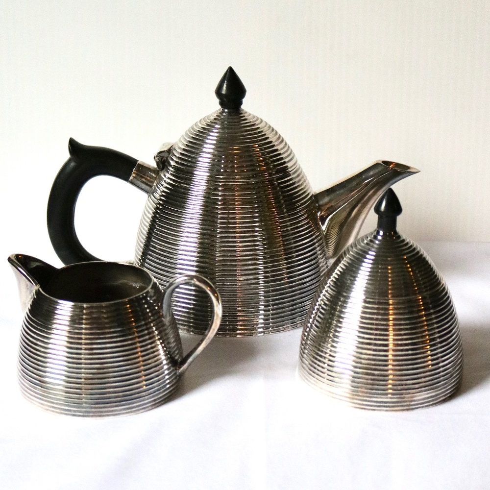 TORRE & TAGUS Vintage Silver Plated Beehive Teapot Sugar/Creamer 1960s Bakelite